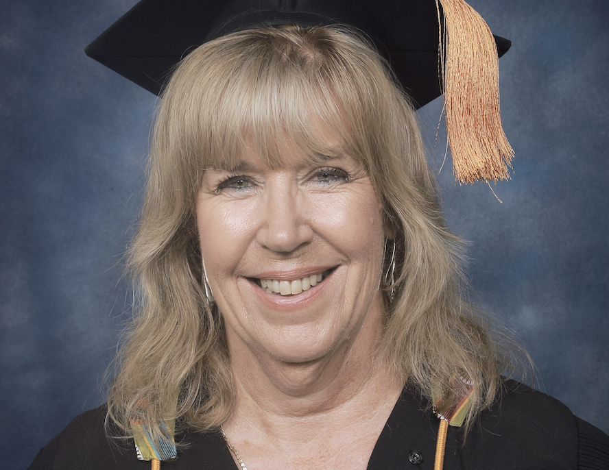 Dr Lynne Hazell